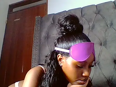 Creamy_diva7 Webcam show