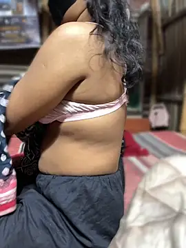 Horny_chubby_girl_のウェブカメラショー