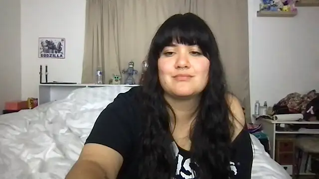 Show modela Daisyymarieee na web-kameri