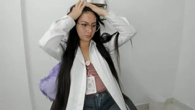 mia_nala Chat XXX in diretta