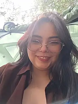 Julieth85_ 网络视讯表演