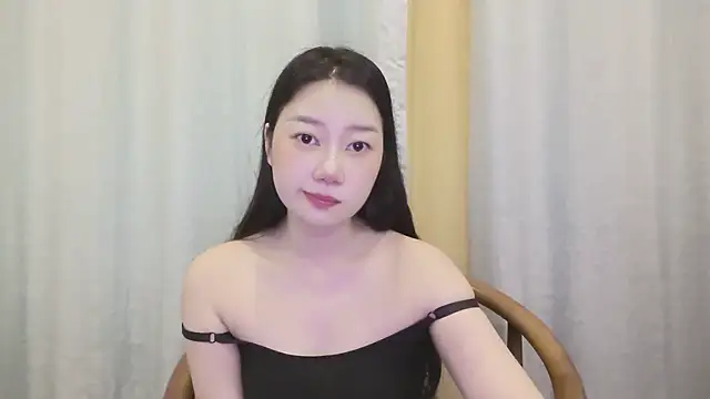 LunaAmy Adlı Modelin Canlı XXX Sohbeti