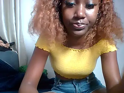 Show modela kissing_kitty20 na web-kameri