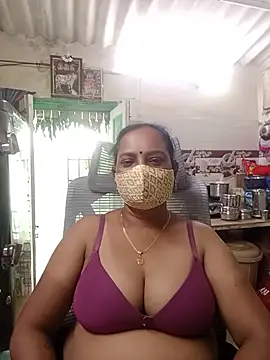 Tamil_Shalu_ Chat XXX in diretta