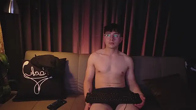 Percy_lodge webcam show