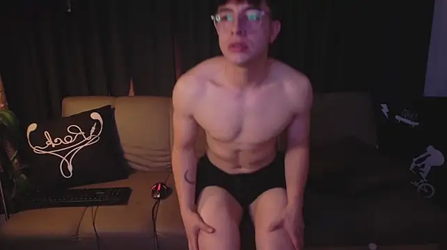 Percy_lodge Webcam Show