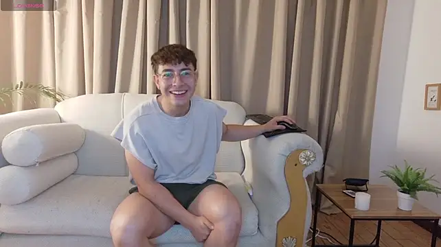 Percy_lodge's Webcam Show