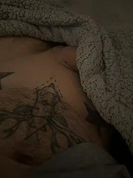 Pokazy przed kamerką – innkboy_69