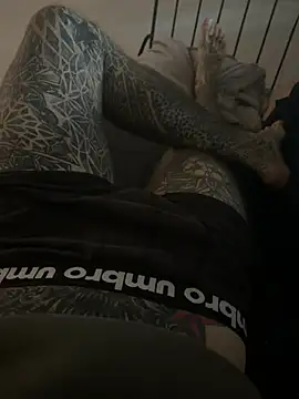 innkboy_69 Show in webcam
