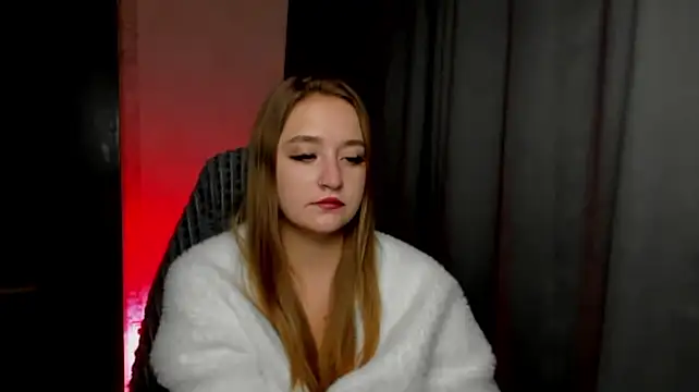 Chat +18 de sara_rossseee ao vivo