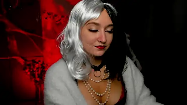 sara_rossseee's Webcam Show