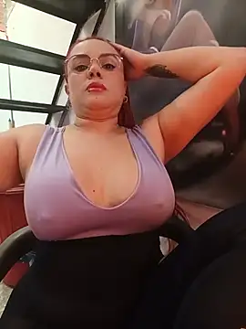 Samantha_41 Chat XXX in diretta