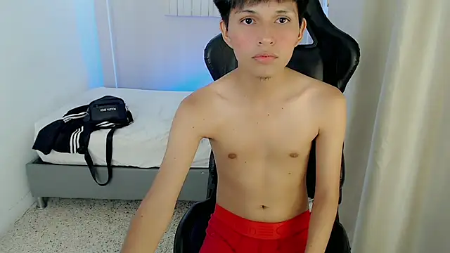 Asci_onee Webcamshow