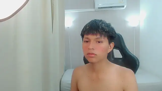 Asci_onee Шоу с уебкамера