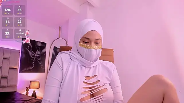 XXX chat uživo modela zuri_zayn