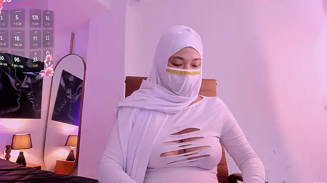 zuri_zayn's Webcam Show