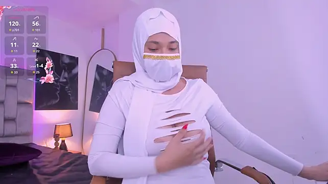 Pertunjukan Kamera Web zuri_zayn
