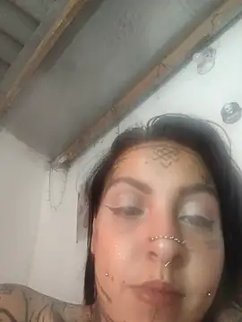 Chat +18 de Demonni_1 ao vivo