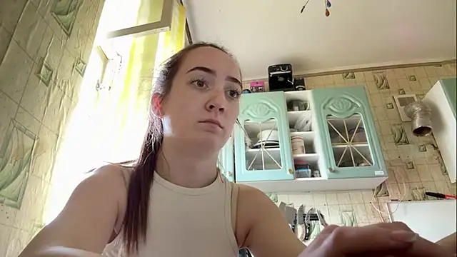 Show modela PatriaArt na web-kameri