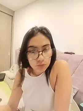 Lilly_Cute_'s Live XXX Chat