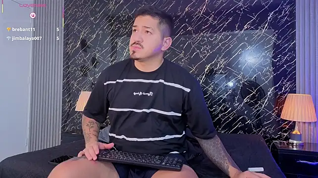Show modela Dave_white09 na web-kameri