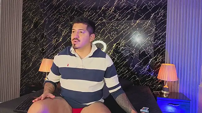 Show modela Dave_white09 na web-kameri
