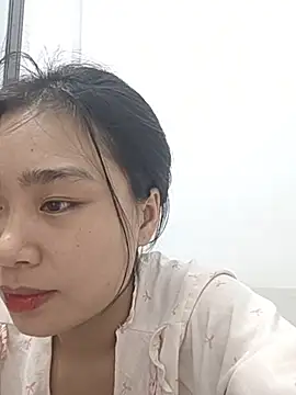 Emma-18t 网络视讯表演