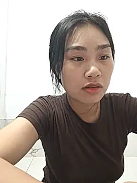 Emma-18t Adlı Modelin Canlı XXX Sohbeti