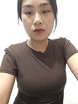Emma-18t Chat XXX in diretta