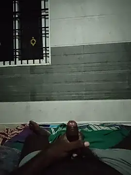 Maatraan Webcam show