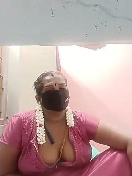 Pokazy przed kamerką – Tamil_revarhi721