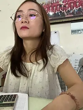 Lily_3324 Show Webcam