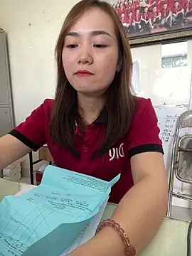 Lily_3324 网络视讯表演