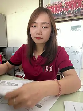 Lily_3324 网络视讯表演