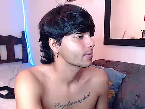 Masked_Player – webcam-show