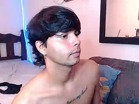 Masked_Player Webcam show