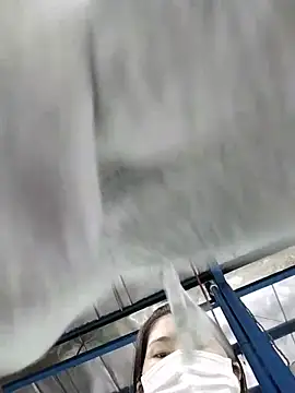XXX chat uživo modela -Levy-