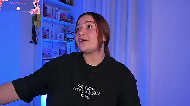 EmilyBarragan_'s Live XXX Chat