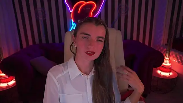 Show modela DarsiSweet na web-kameri