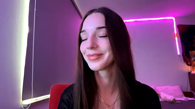 Вебкам-шоу AntoninaErtle