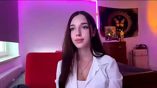 AntoninaErtle – Naživo XXX chat
