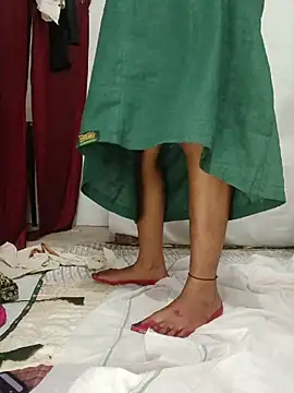 Show modela Kajal_Sharma7 na web-kameri
