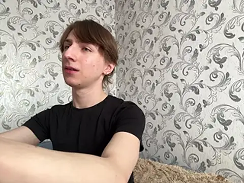 Pokazy przed kamerką – JoelShelton