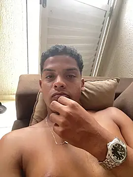 Nycolas82 Webcamshow