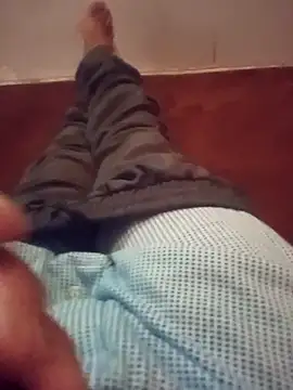 Show modela sbaasahara na web-kameri