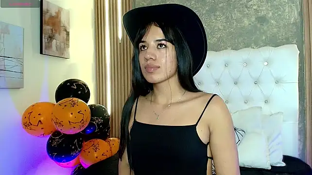 Zoe_Vexx Show in webcam