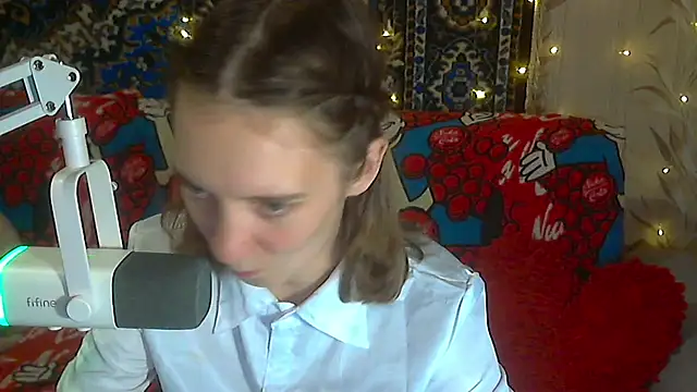 Babychloeshow's Webcam Show
