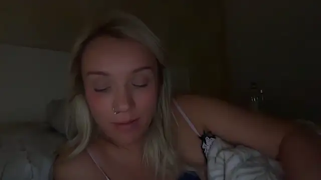 Seductive_SavannahX 라이브 XXX 채팅