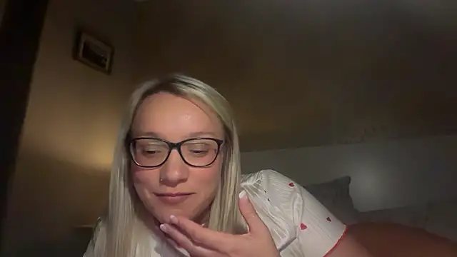 Seductive_SavannahX Webcamshow