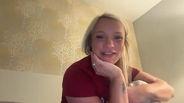Seductive_SavannahX Webcamshow